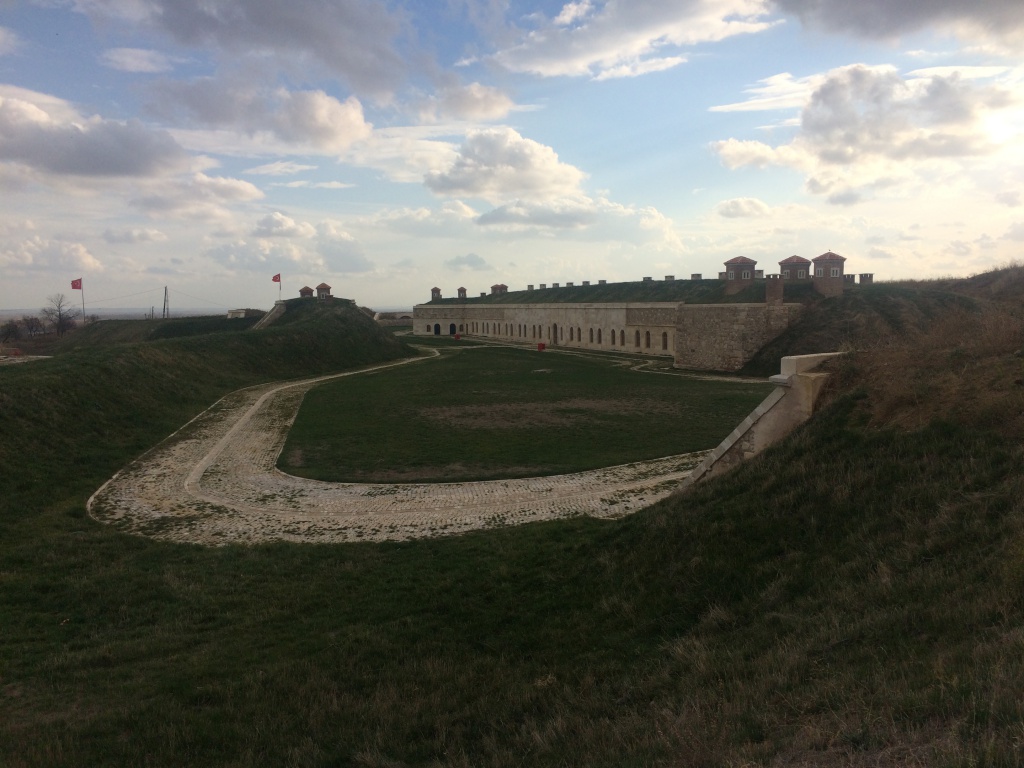 Hıdırlık Tabyası Günü Birlik Git Gel İstanbul &#8211; Edirne Seyahati. Fatih Tur mu? Kesinlikle.